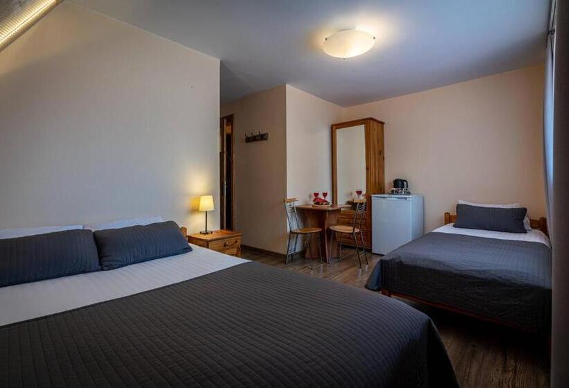 Номер Стандарт Трехместный, Liberta Inn Pokoje Gościnne