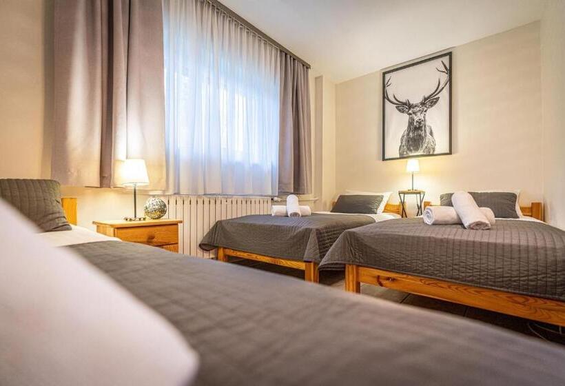 Четырехместный Номер Стандарт, Liberta Inn Pokoje Gościnne