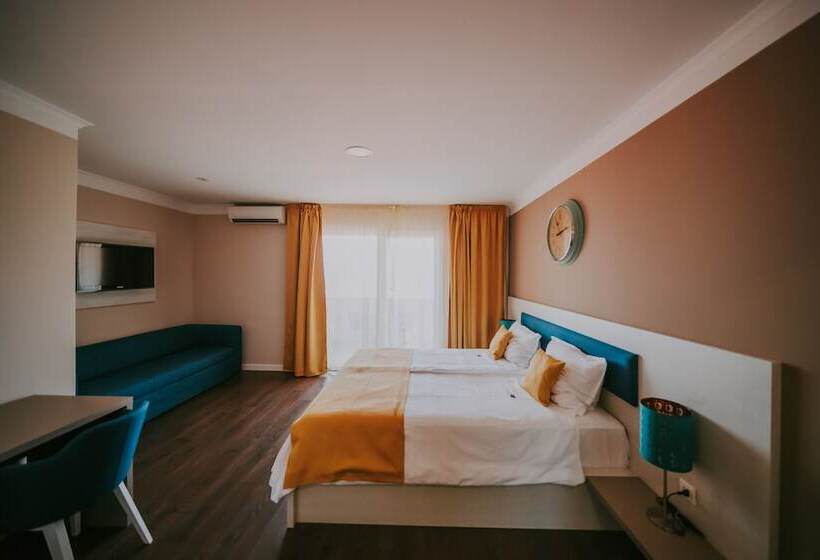 اتاق استاندارد با تخت بزرگ, Rooms Nadia