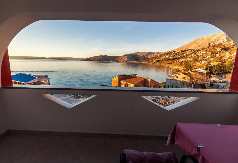 اتاق استاندارد با چشمانداز دریا, Rooms Nadia