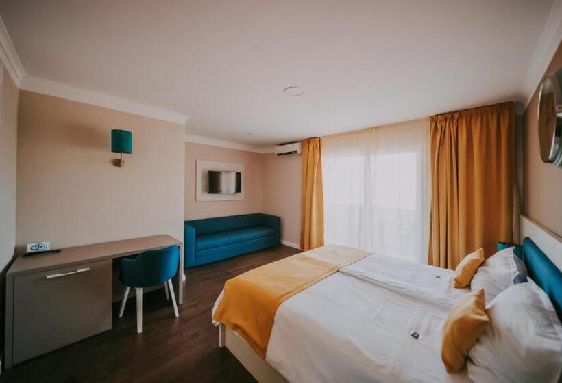 اتاق استاندارد با تخت بزرگ, Rooms Nadia