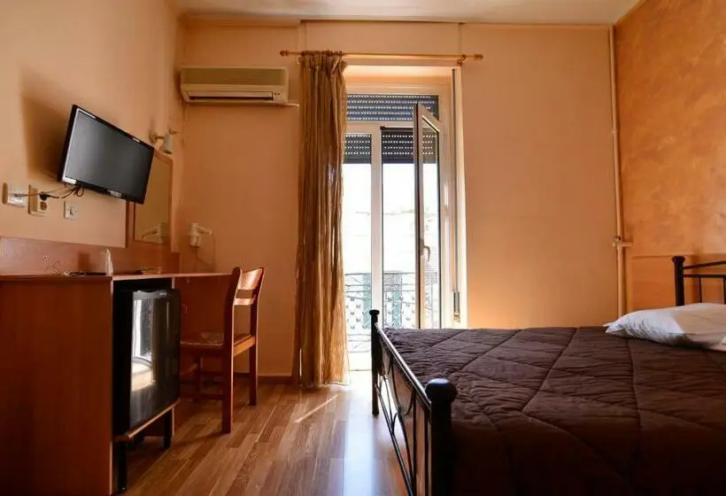 スタンダードルーム, Electra Hotel Piraeus
