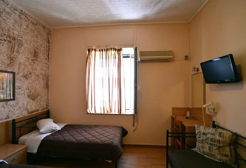 スタンダード４人部屋, Electra Hotel Piraeus