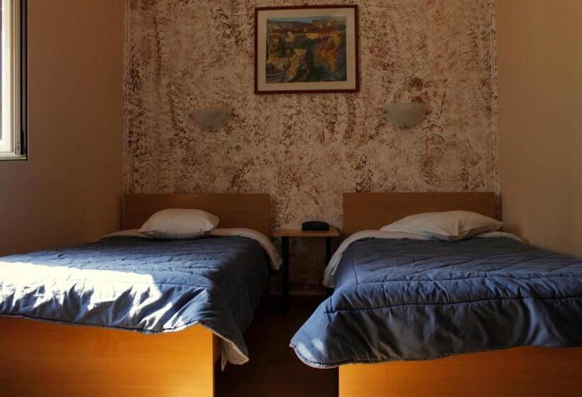 غرفة إقتصادية, Electra Hotel Piraeus