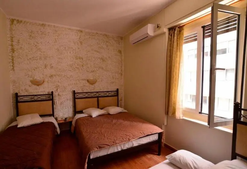 クラシックファミリールーム, Electra Hotel Piraeus