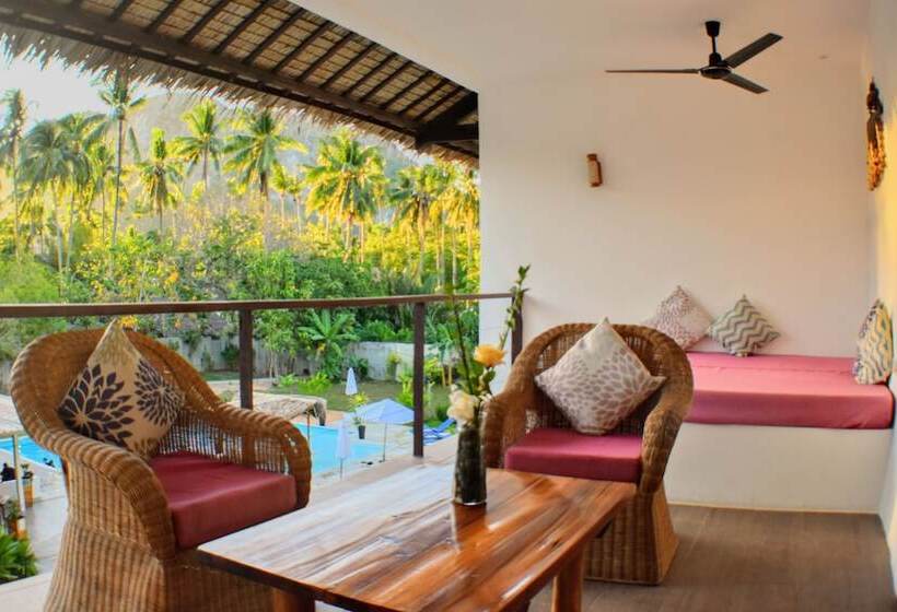 اتاق لوکس با وان آب گرم, El Nido Moringa Resort