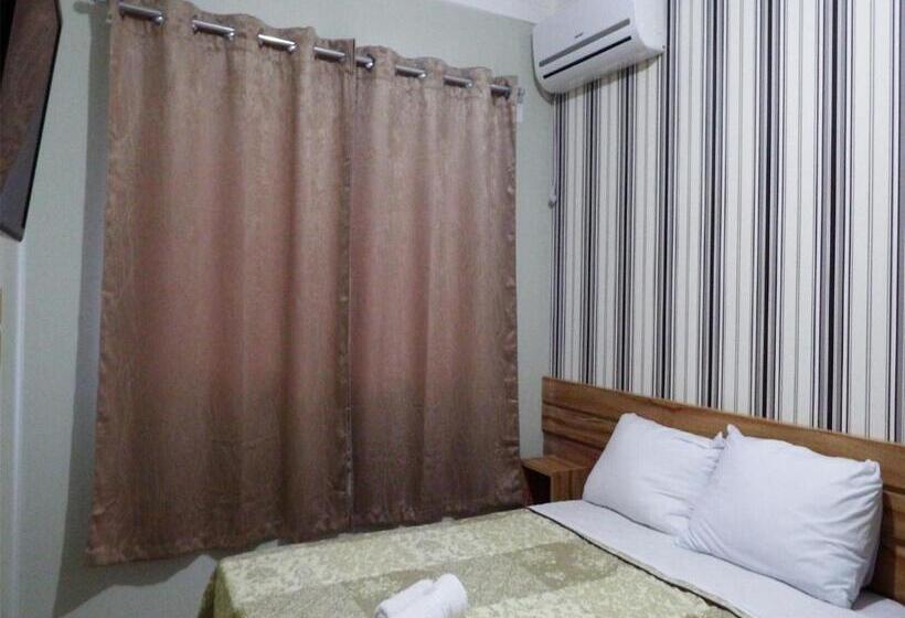 غرفة قياسية فردية, Coral Palace