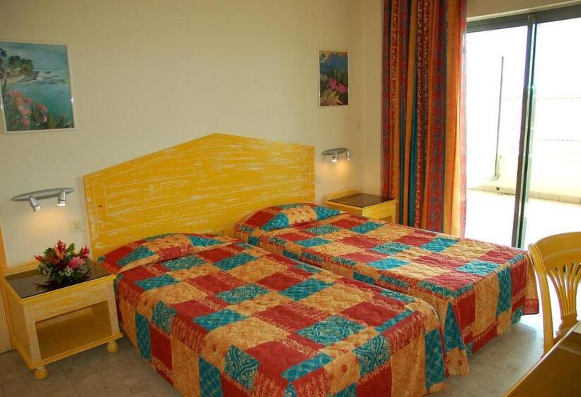 غرفة قياسية, La Galleria