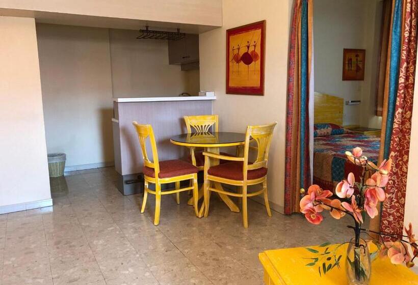 جناح, La Galleria