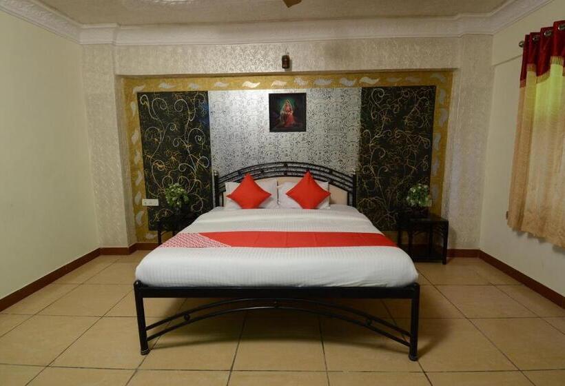 חדר קלאסי לשלושה, Rani Bagh By Oyo Rooms