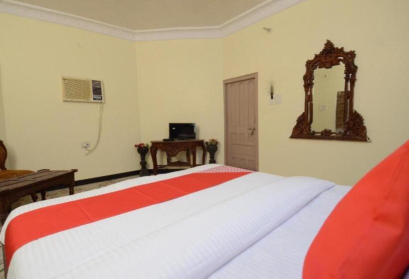트리플 클래식 룸, Rani Bagh By Oyo Rooms