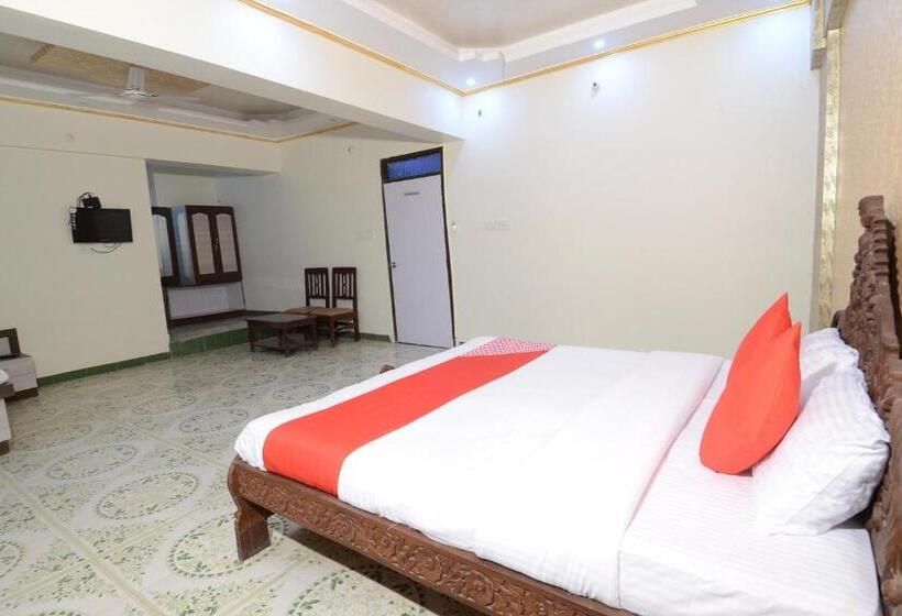 트리플 클래식 룸, Rani Bagh By Oyo Rooms