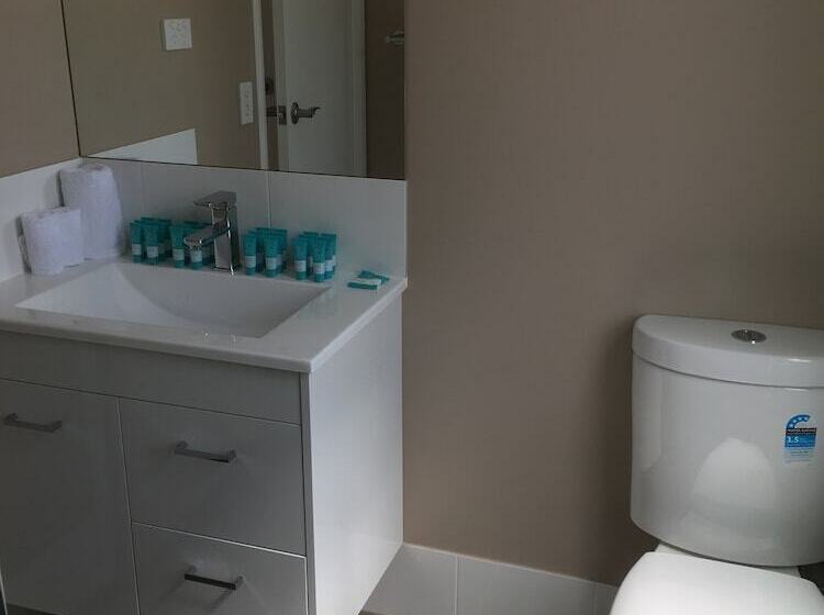 スタンダードバンガロー, Huskisson Beach Escape