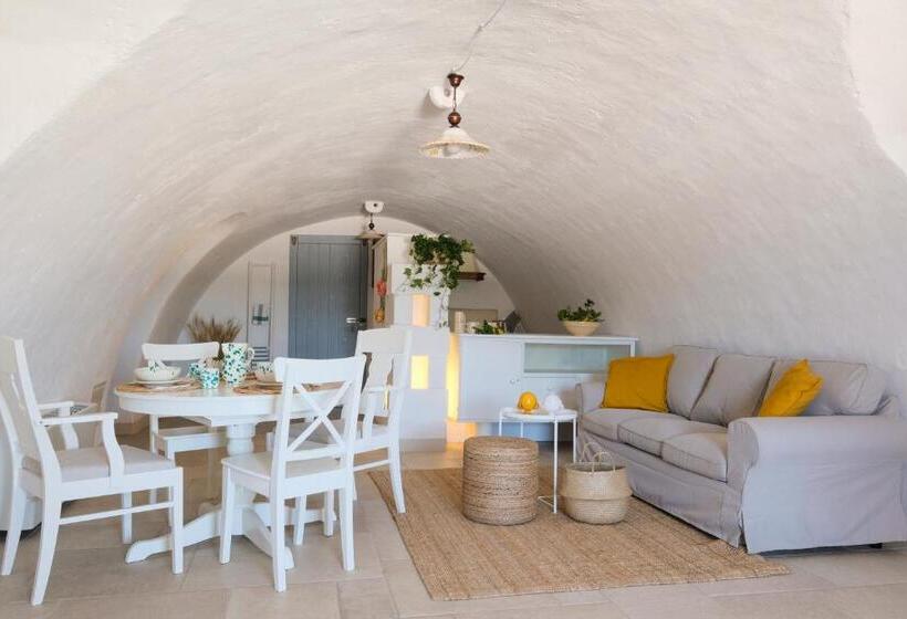 ویلای یک اتاق خوابه با استخر شنا, Masseria Mammella