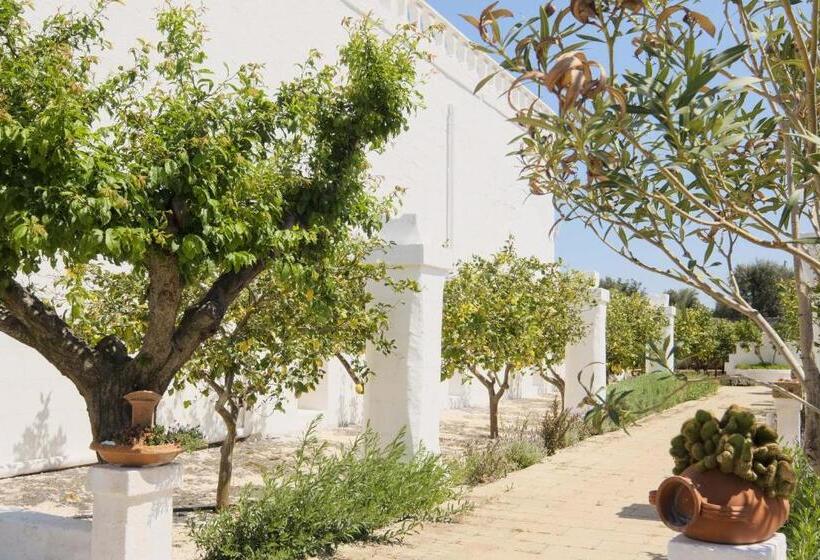 ویلای یک اتاق خوابه با استخر شنا, Masseria Mammella