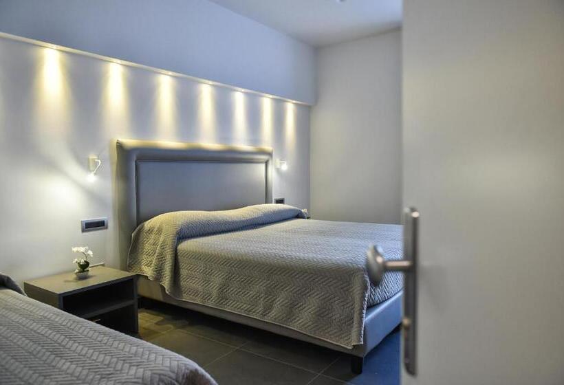 Номер Стандарт с Балконом, Pompei Inn Ruins B&b Luxury Suite