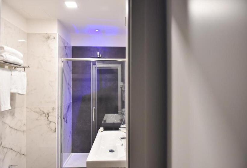 Номер Стандарт с Балконом, Pompei Inn Ruins B&b Luxury Suite