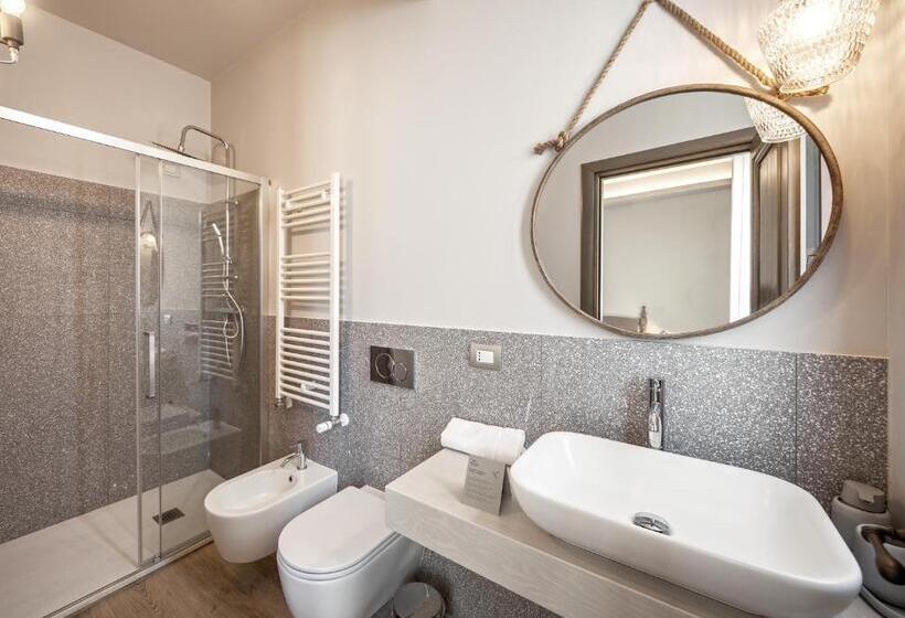 标准间, Relais Chiaramonte