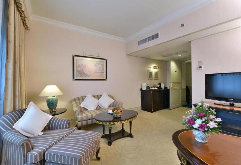 Suite Superior, Evergreen Laurel Hotel Bangkok