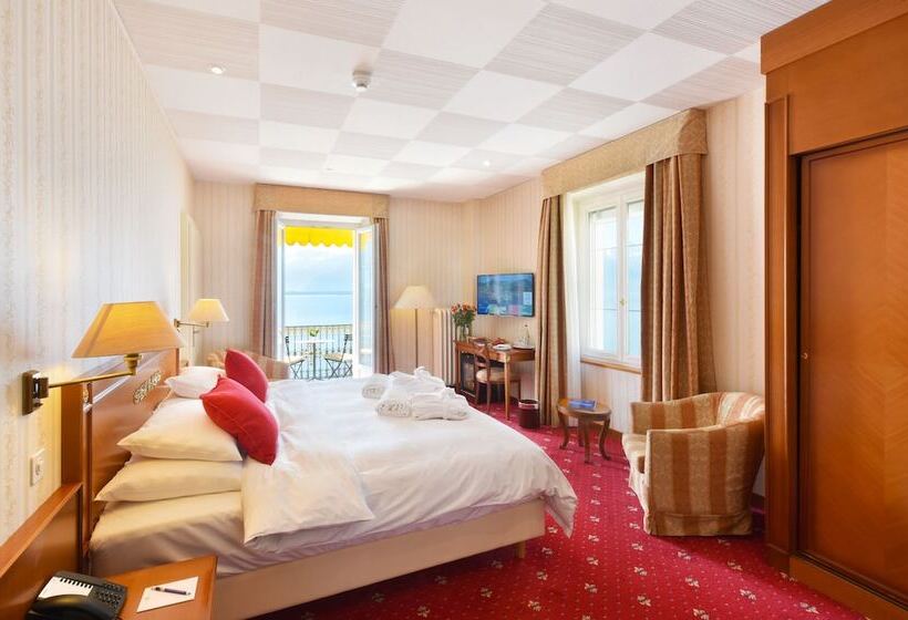 غرفة ديلوكس مطلة على البحيرة, Golf Hotel René Capt