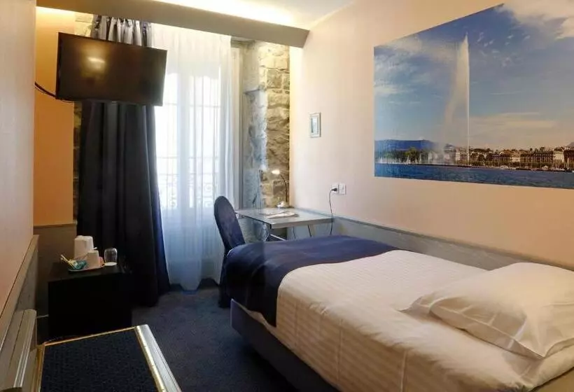 Standard Single Room, Montbrillant