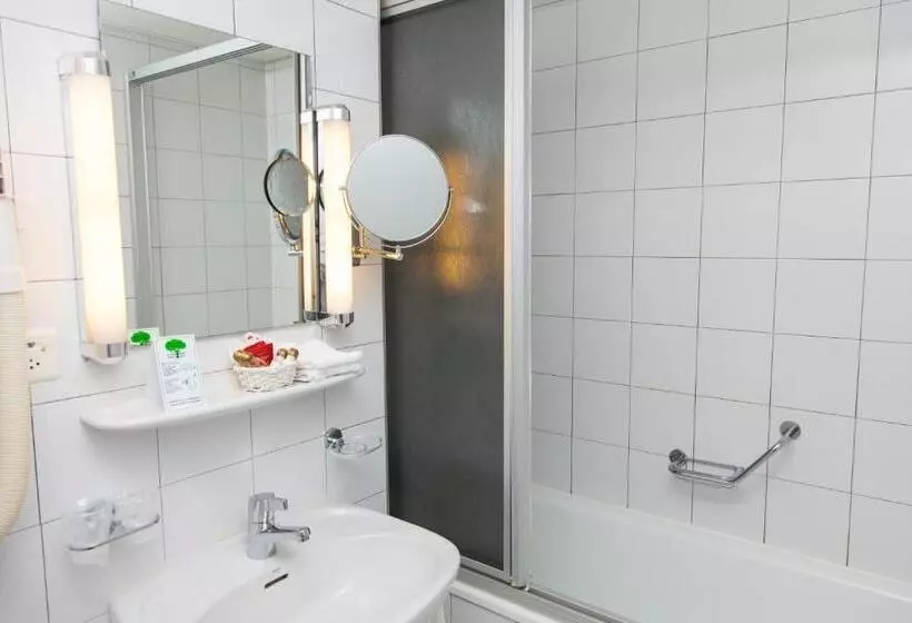 Standard Room, Montbrillant