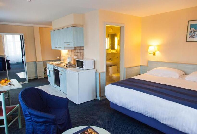 Superior Single Room, Montbrillant