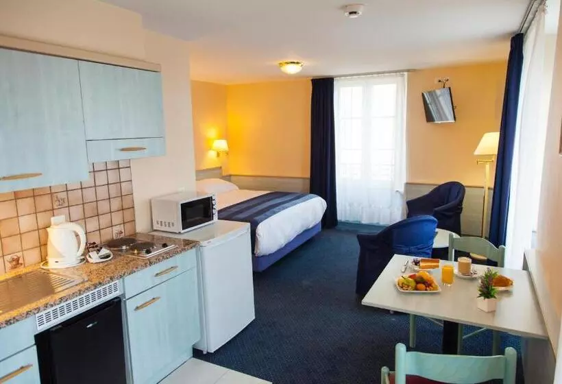 Superior Single Room, Montbrillant
