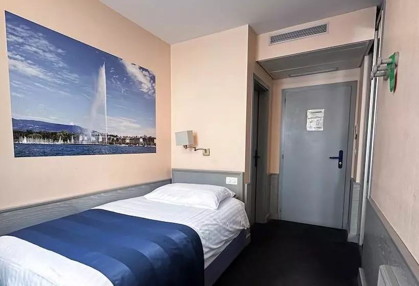 Standard Single Room, Montbrillant