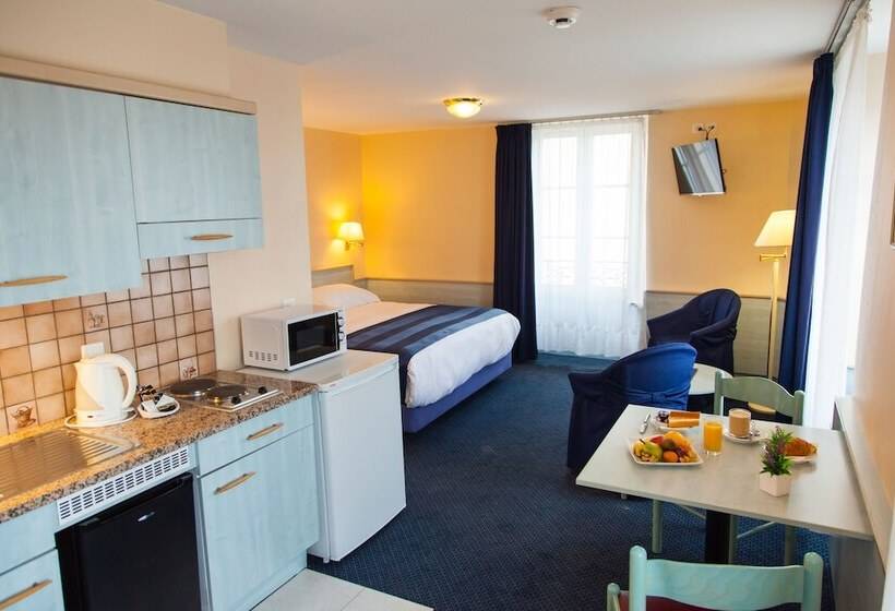 Superior Room, Montbrillant