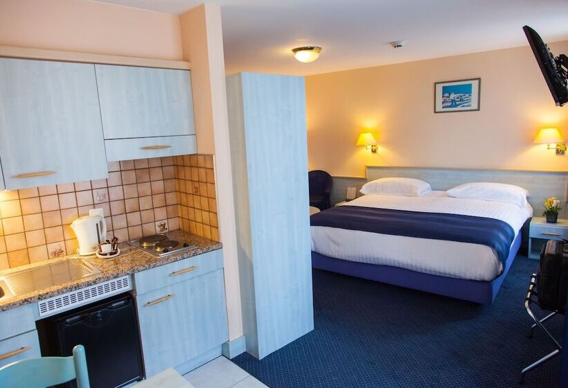 Superior Single Room, Montbrillant