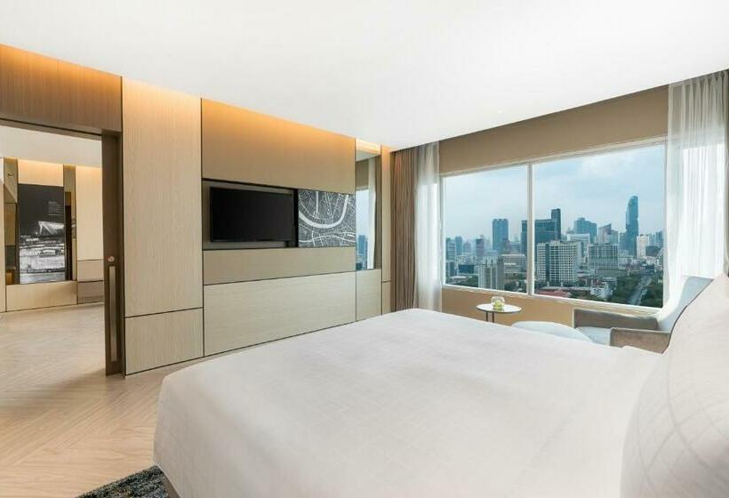 سوییت اجرایی, Pathumwan Princess Hotel Sha Extra Plus Certified