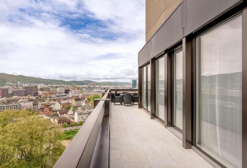 سوییت, Zurich Marriott