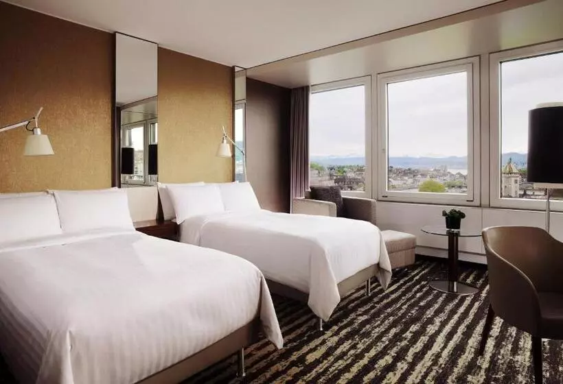 اتاق باشگاه با دید به دریاچه, Zurich Marriott