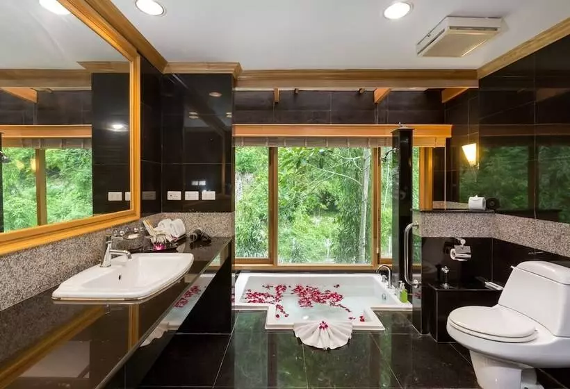 اتاق لوکس, Krabi Resort