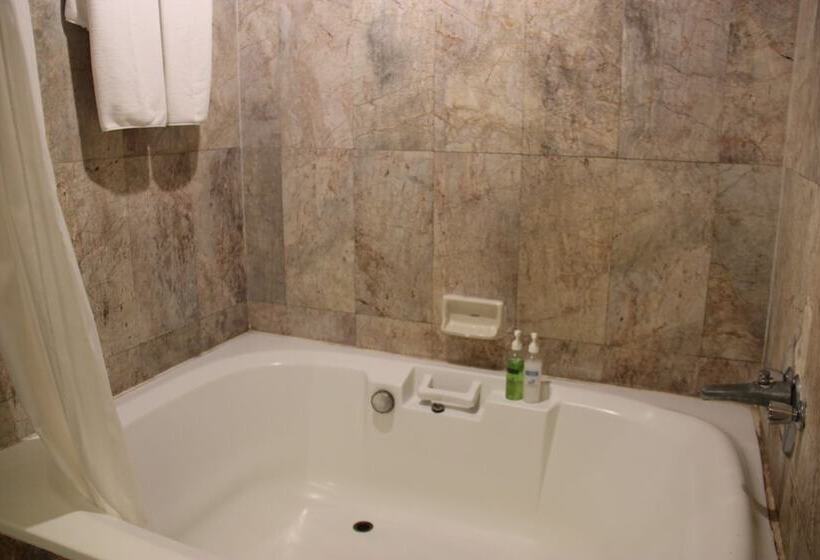 Вилла с 1 спальней и бассейном, Krabi Resort