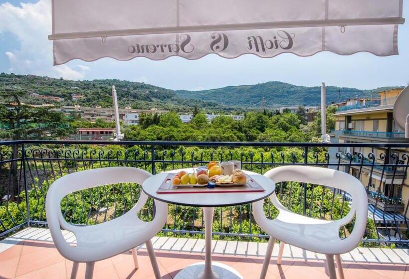 Трехместный Номер Superior, Cioffi Sorrento Rooms