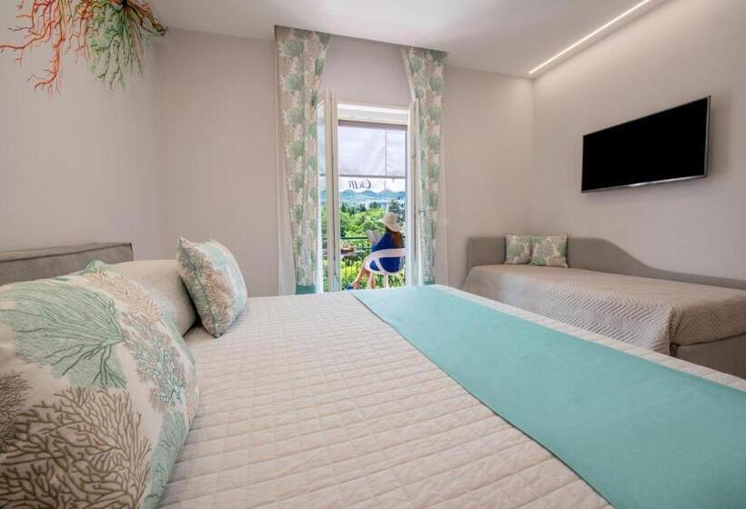 Quarto Triplo Superior, Cioffi Sorrento Rooms
