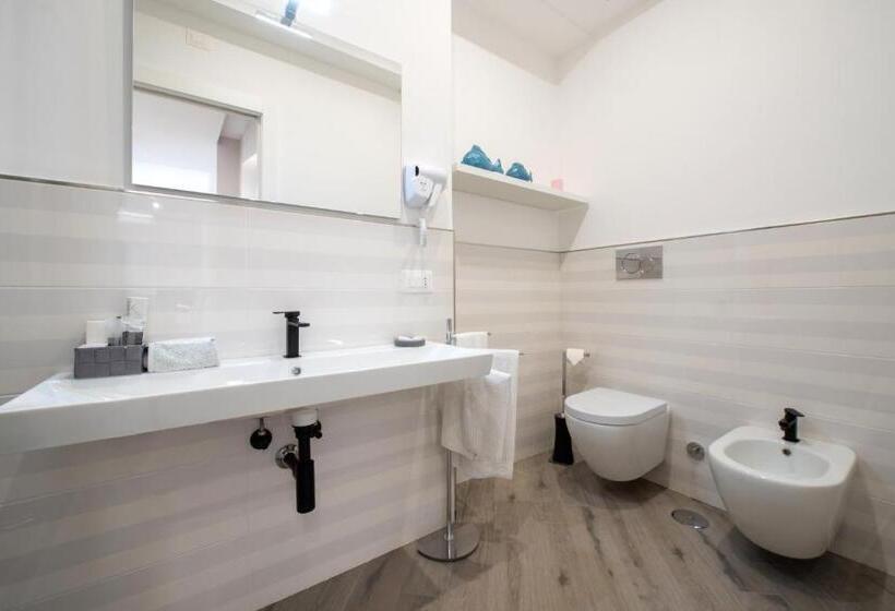 Quarto Triplo Superior, Cioffi Sorrento Rooms