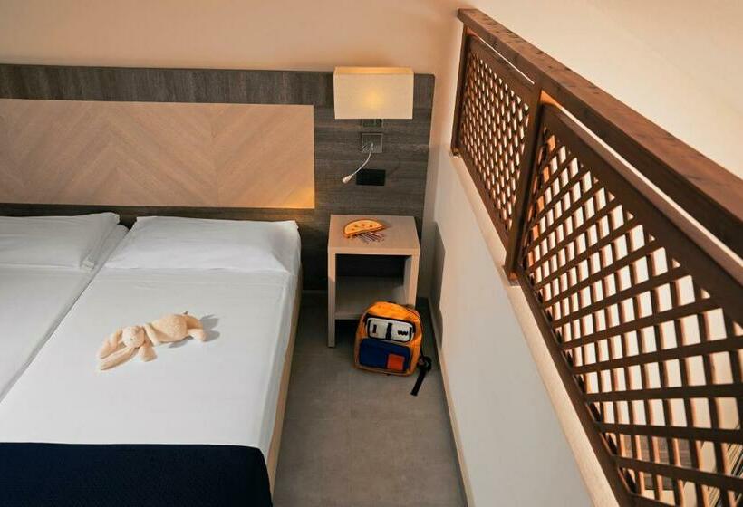 家庭间, Tui Magic Life Calabria   All Inclusive