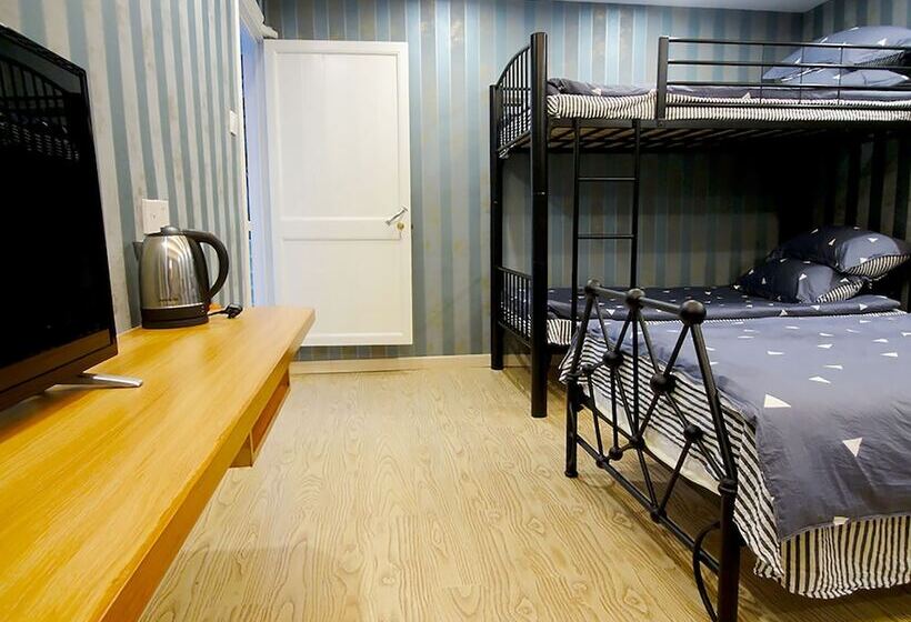 חדר אקונומי, Xiang Shan Lin Hai Homestay