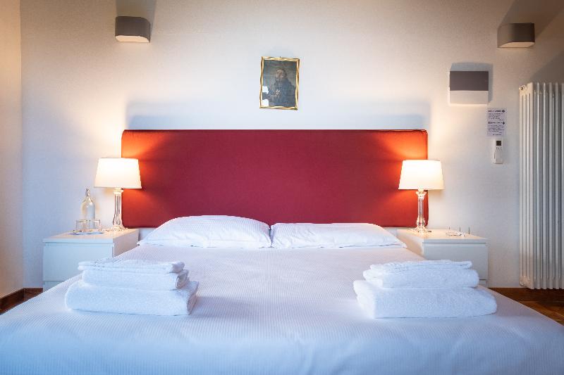 豪华三人间, La Quercia Bolognarooms