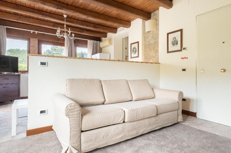 带1个卧室带花园景观的公寓, La Quercia Bolognarooms