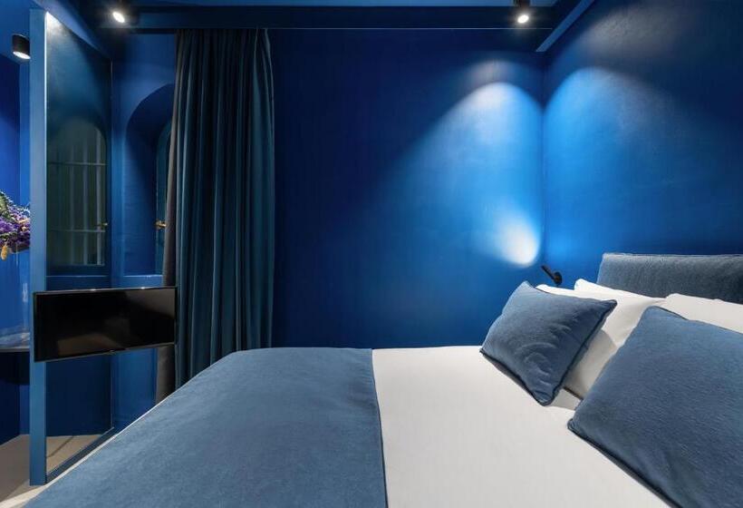 اتاق استاندارد, Elysium Suites Collection