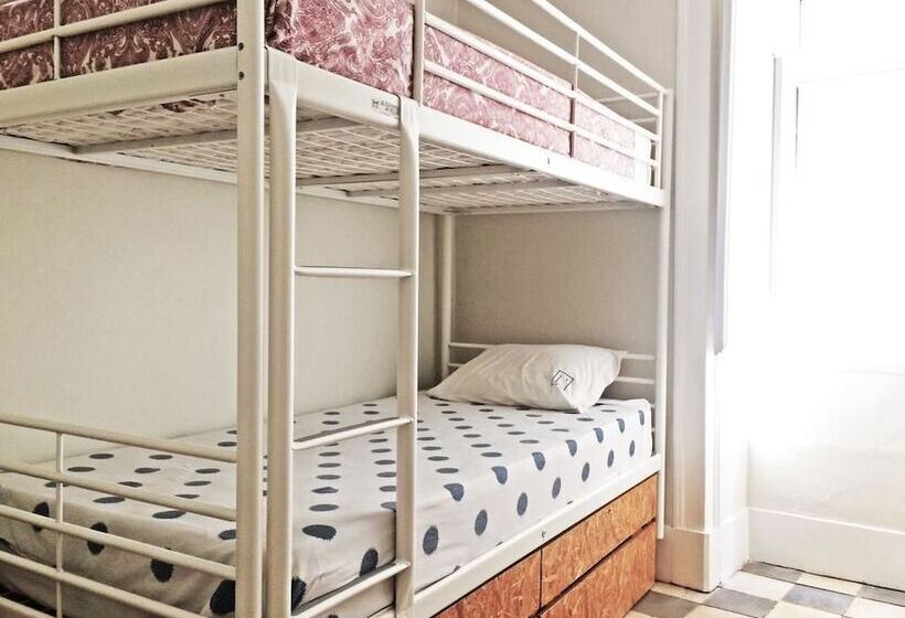 تختخواب در اتاق مشترک, Friendly Hills Bairro Alto