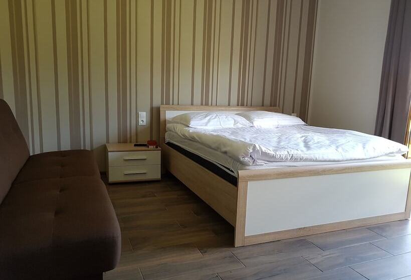 חדר סטנדרט לשלושה, B&b Dom Z Bali