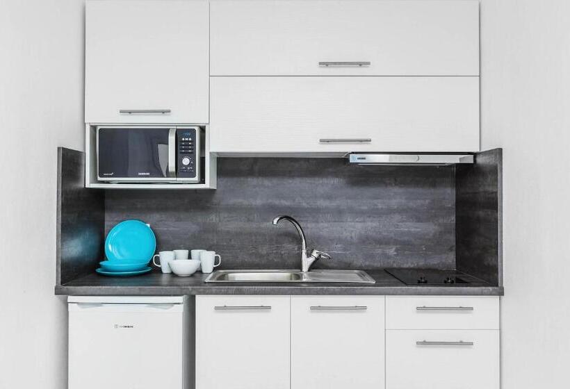 Апартаменты Deluxe 2 Спальни, Asterias Premium Holiday Apartments