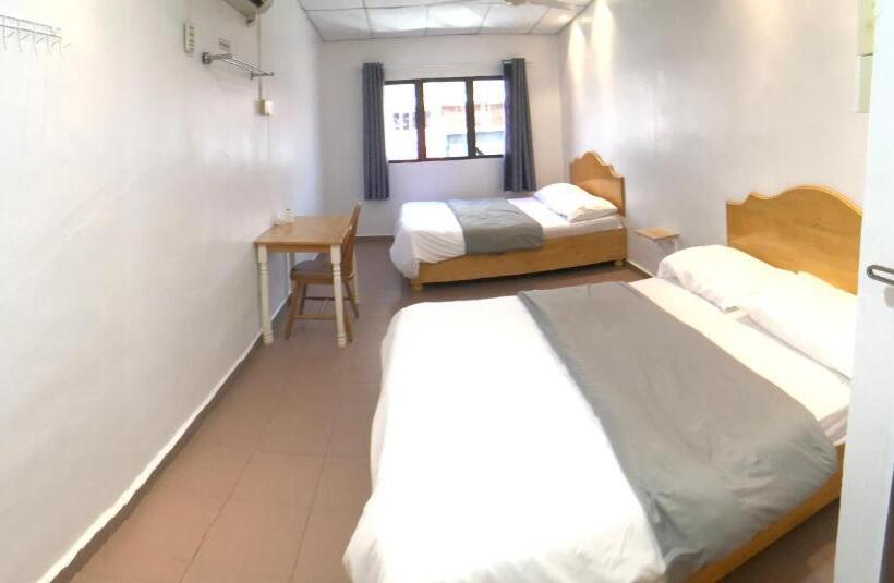 اتاق خانوادگی, Grand Star