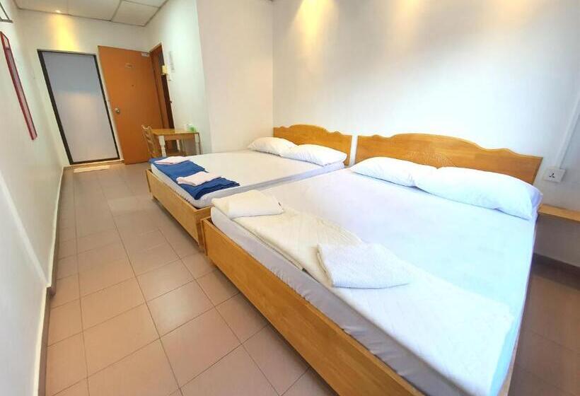 اتاق خانوادگی, Grand Star