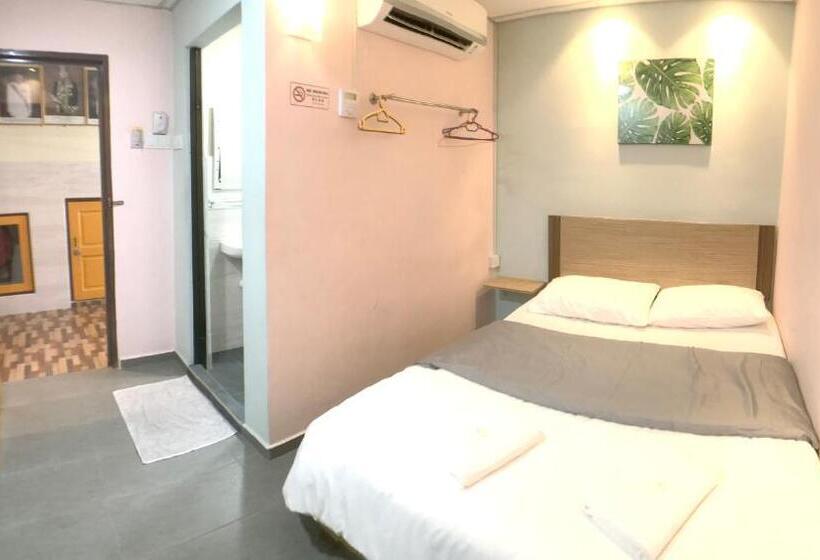 اتاق لوکس, Grand Star